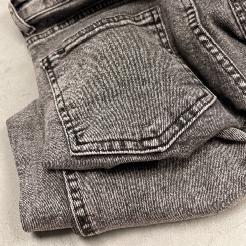 Jeans szara klasyka